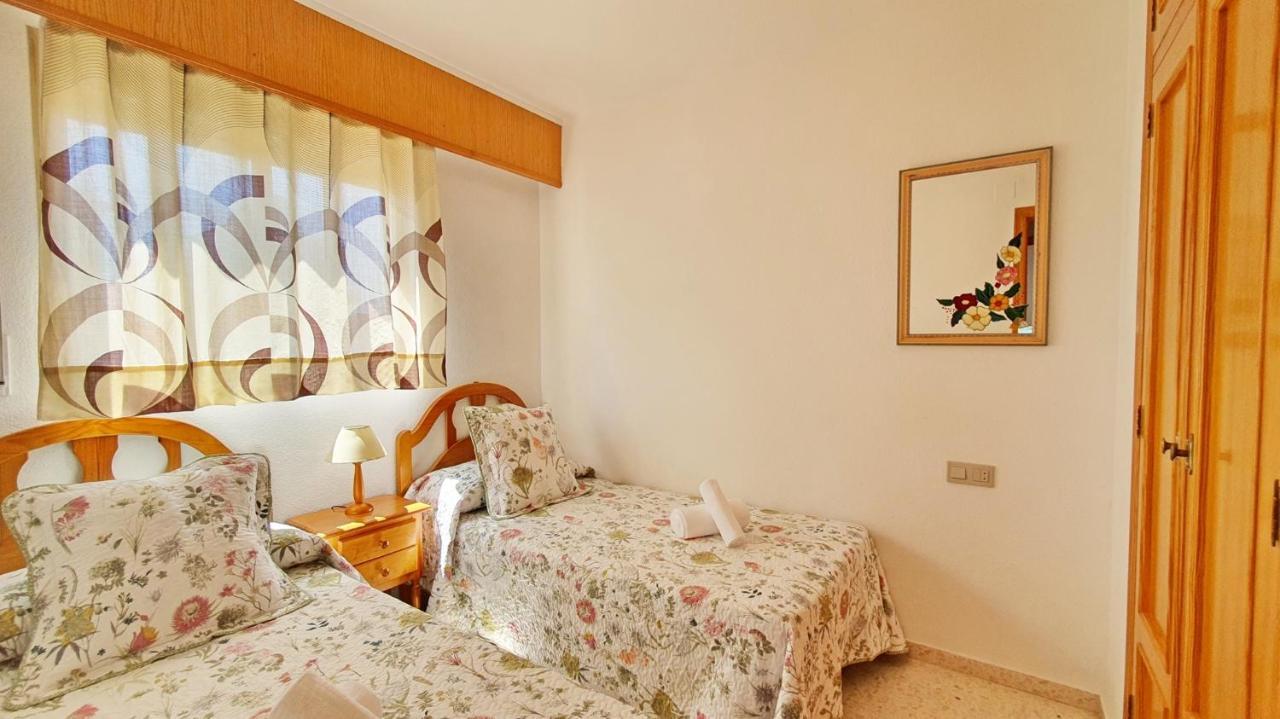 Jardines Gandia- Solo Familias Apartment Playa de Gandia ภายนอก รูปภาพ